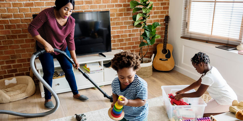 How to divide household chores amongst your kids