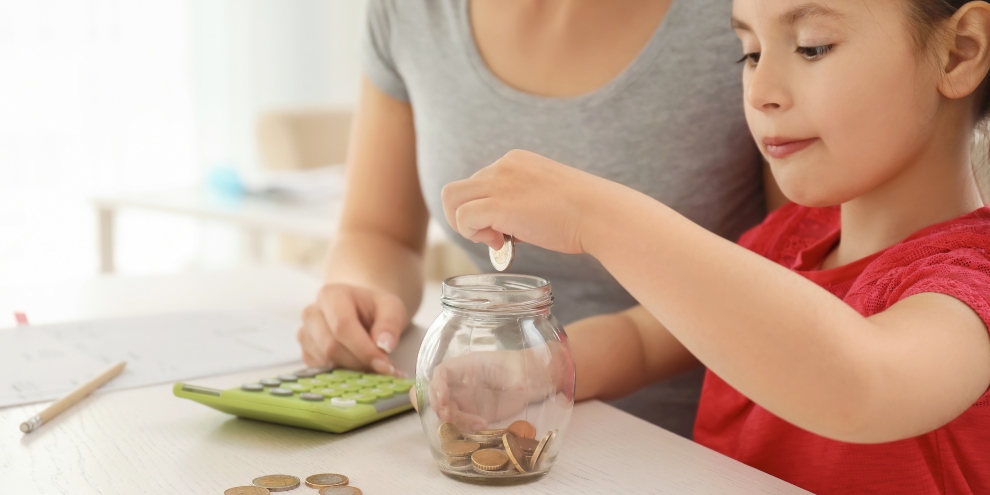 3 Tips to Teach Kids Why Saving for a Rainy Day is Important