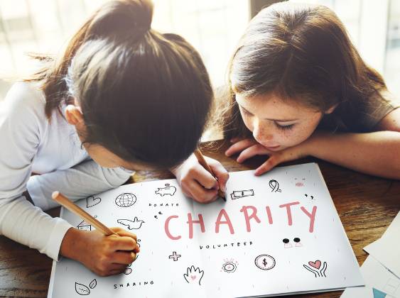 The importance of charity & how to explain it to kids