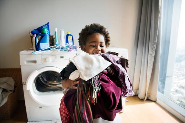 Should kids do chores? The Importance & benefits of chores